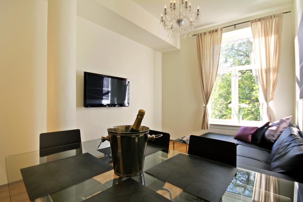 Chateau Apartments أوسلو الغرفة الصورة